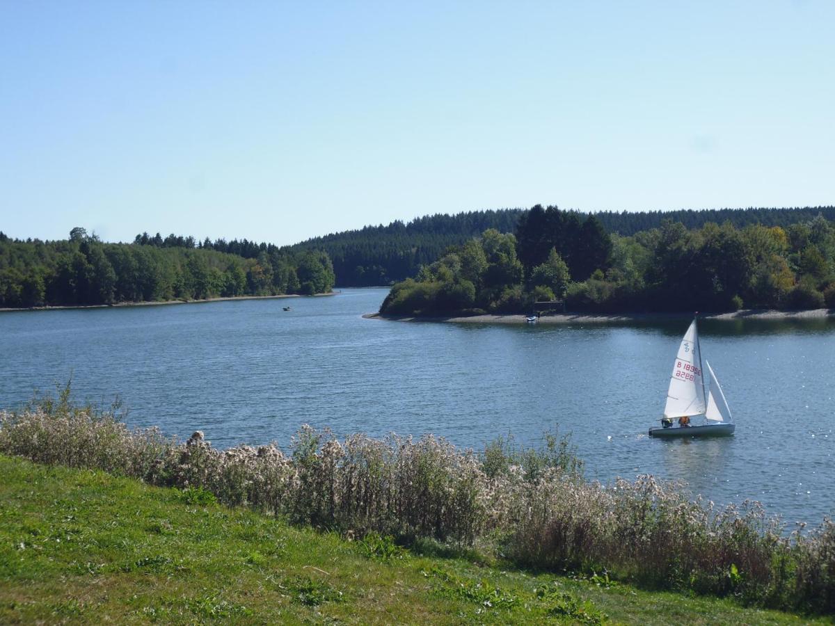 Eifel Lodge Bütgenbach Kültér fotó